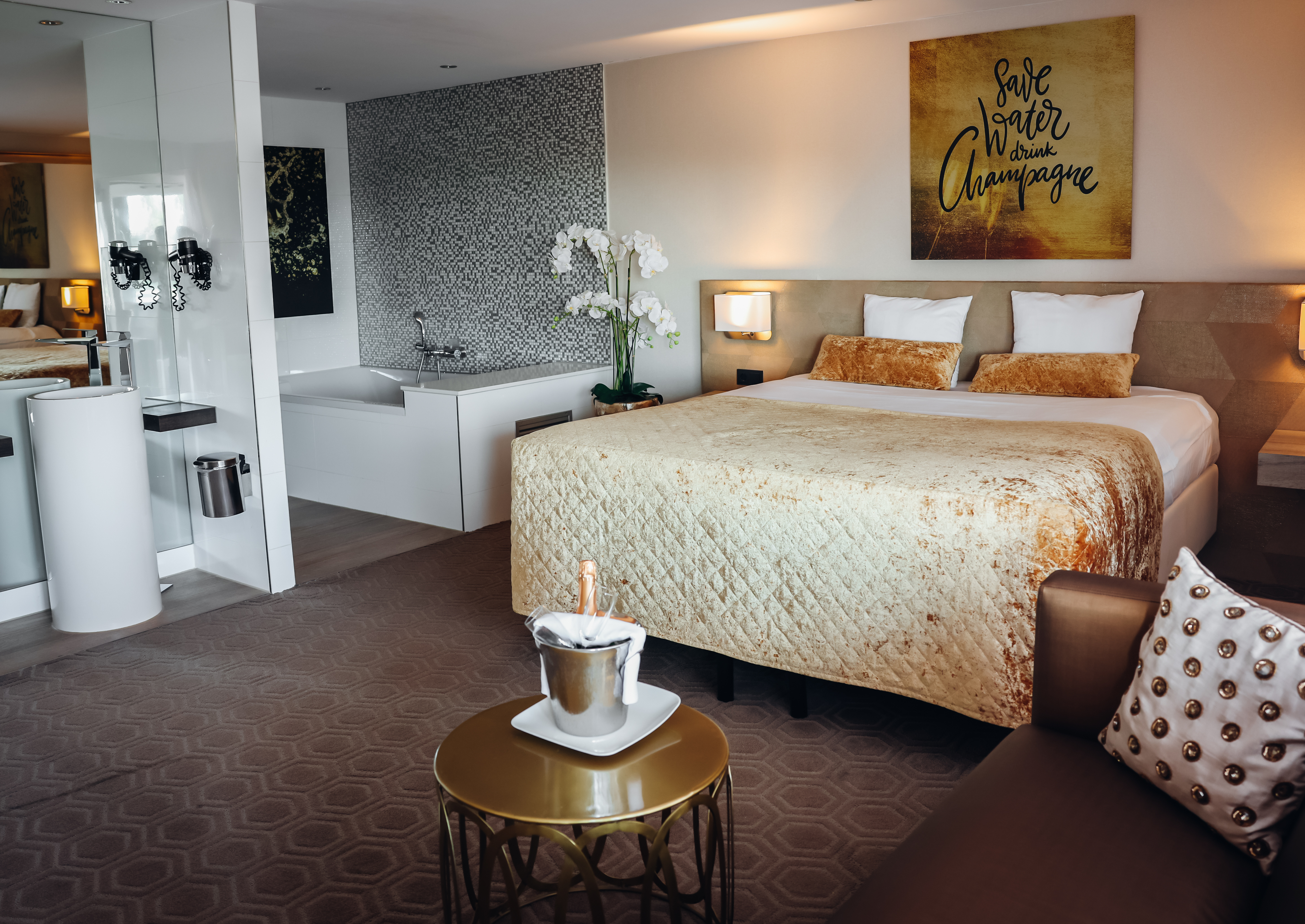Hotel Akersloot / A9 Alkmaar - Suite Dream