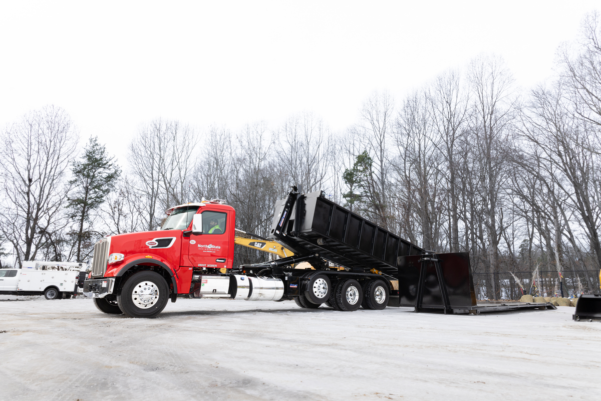 Hooklift container package