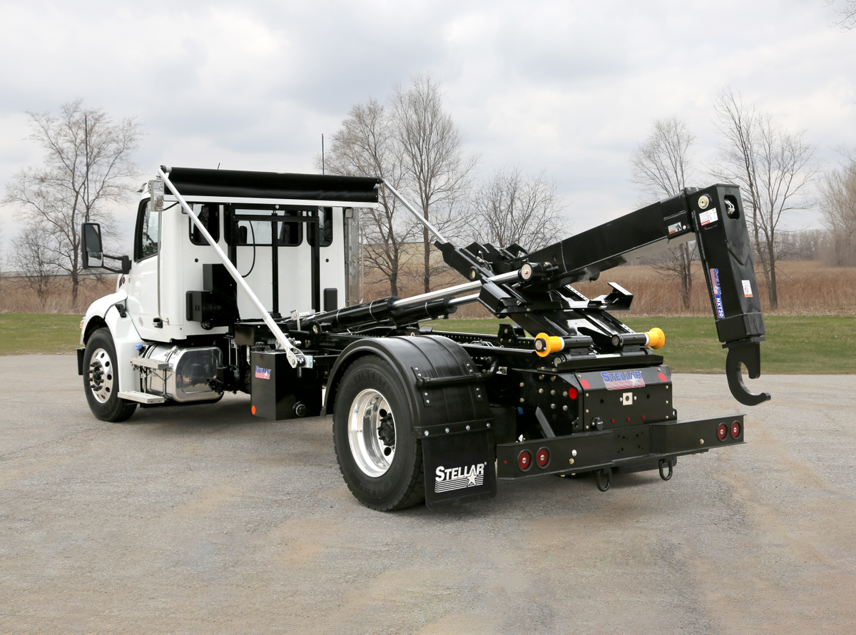 Stellar NXT30 hooklift