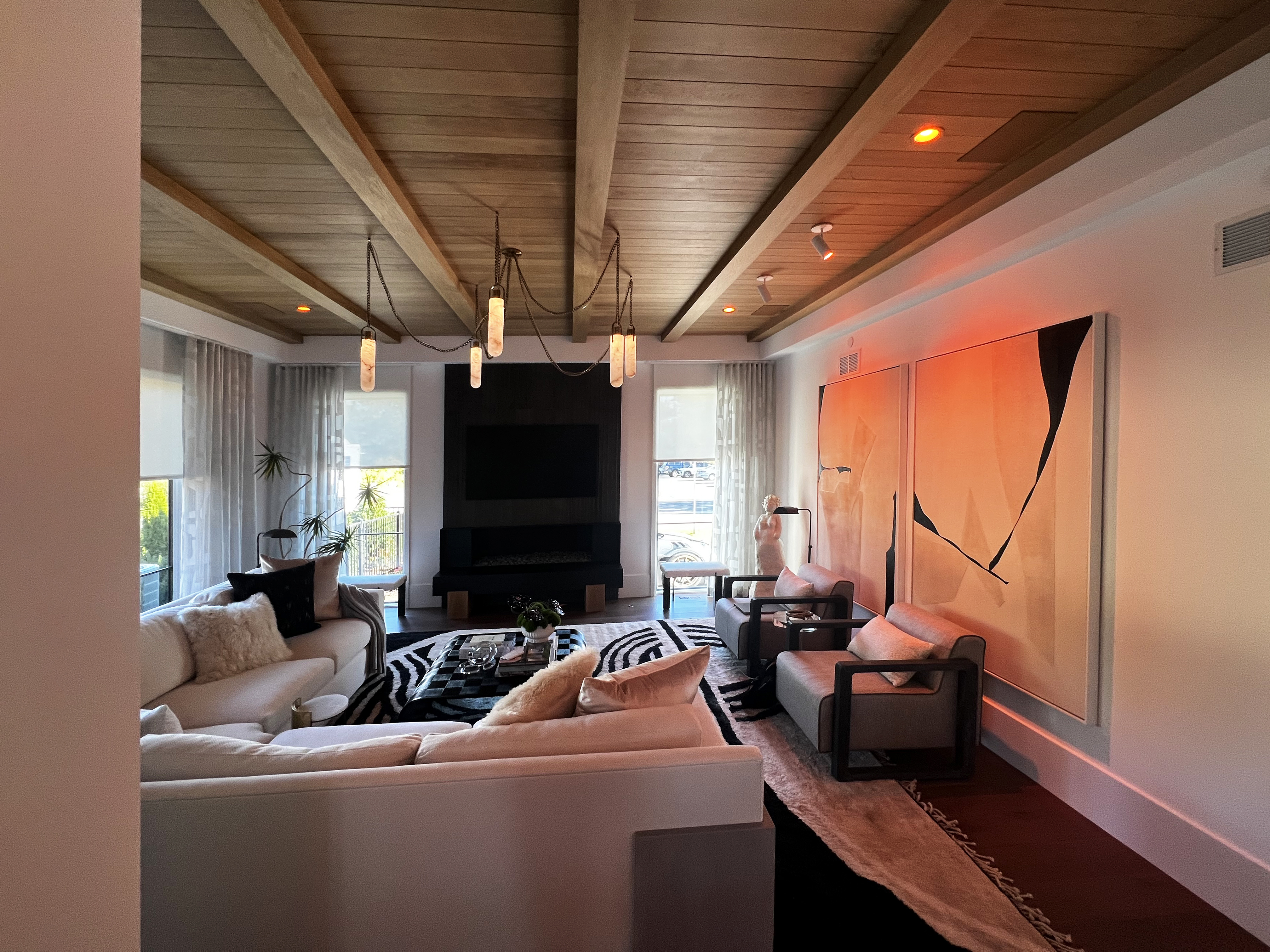 Pure Smart&trade; TruColor RGBTW A19 WI-FI Enabled Smart Lamp