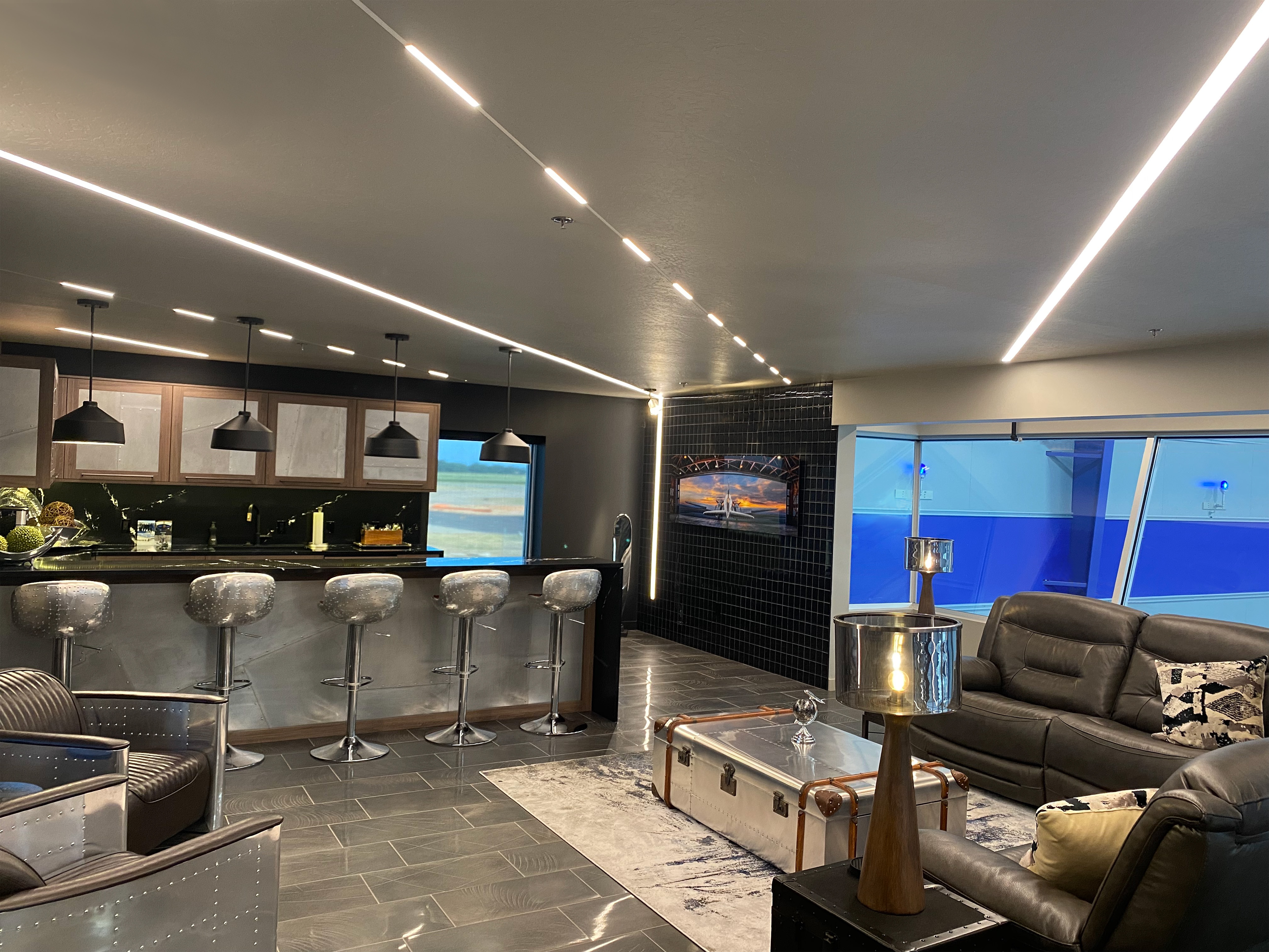 TruLine 1.6A Warm Dim 24VDC, 5/8" Drywall Plaster-In LED System - Click to Enlarge