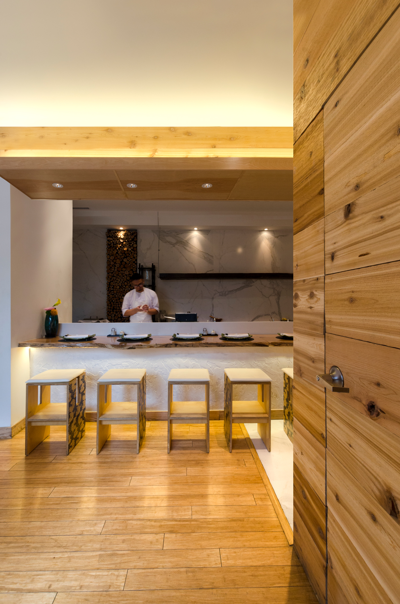 Light Channel Complete Fixture 0.6" Recessed Millwork 24VDC, Static White