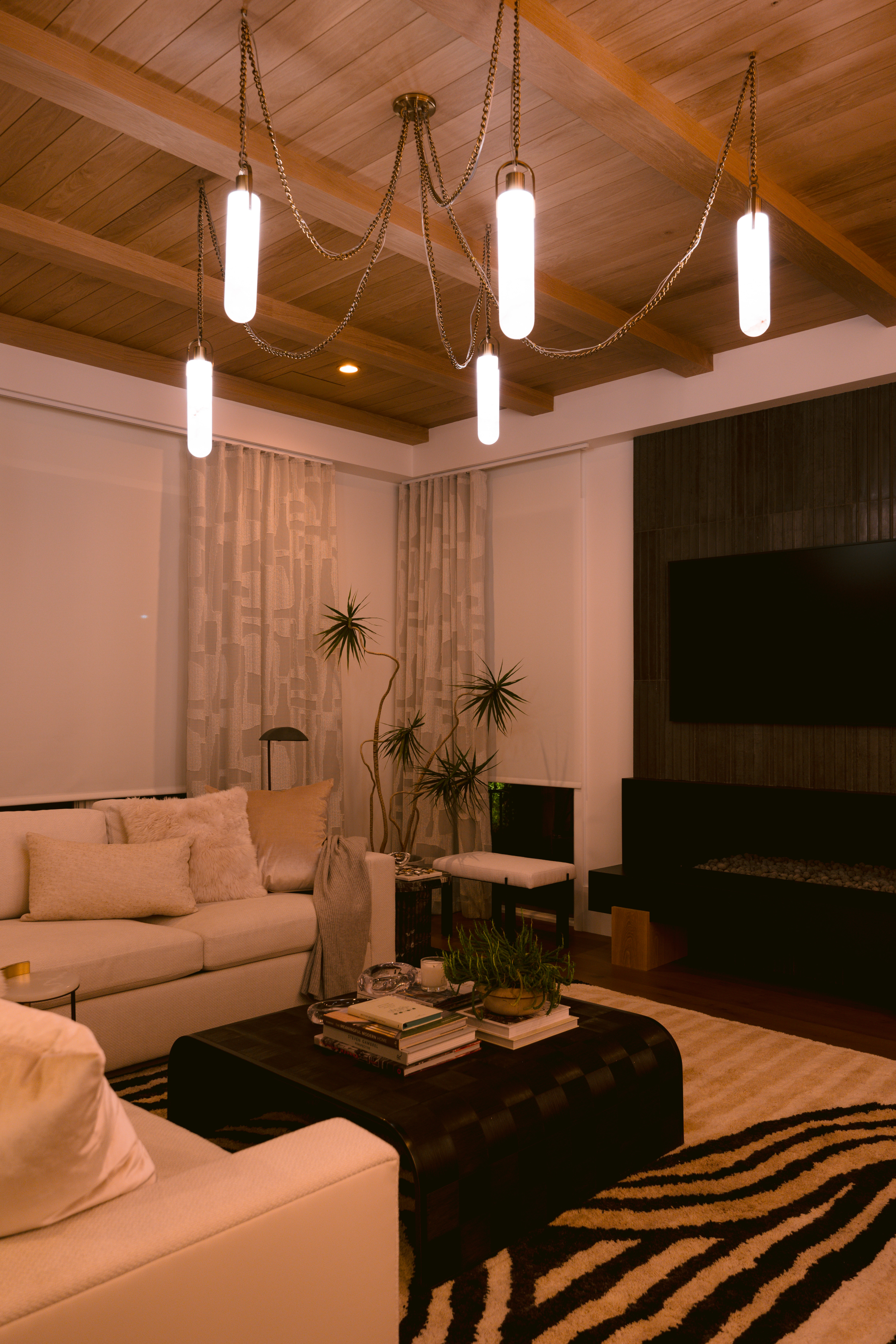 Luca 3.5" TruColor&trade; RGBTW 24V Class 2, Recessed Fixed & Adjustable Downlights