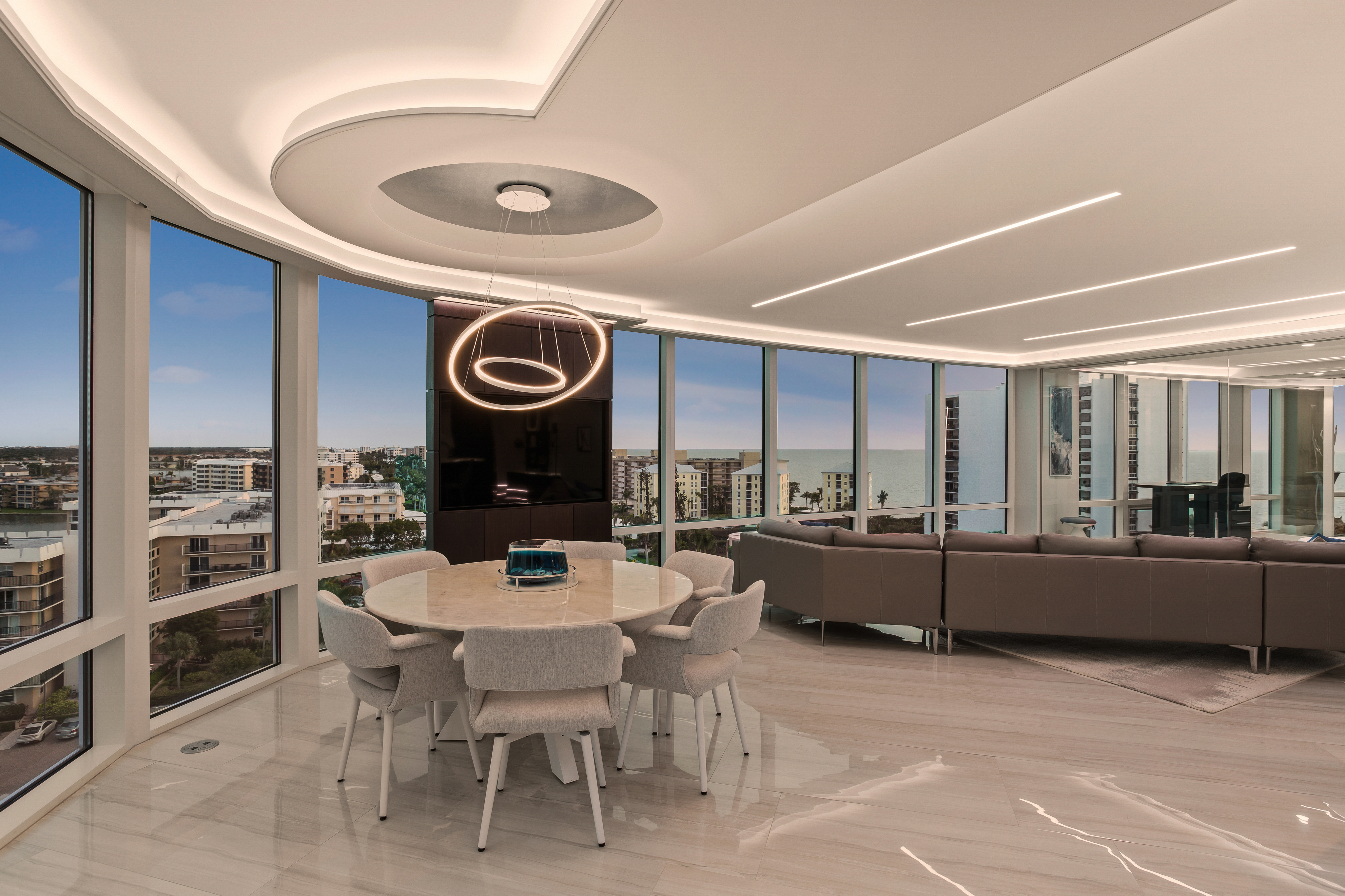 TruLine 1.6A Warm Dim 24VDC, 5/8" Drywall Plaster-In LED System