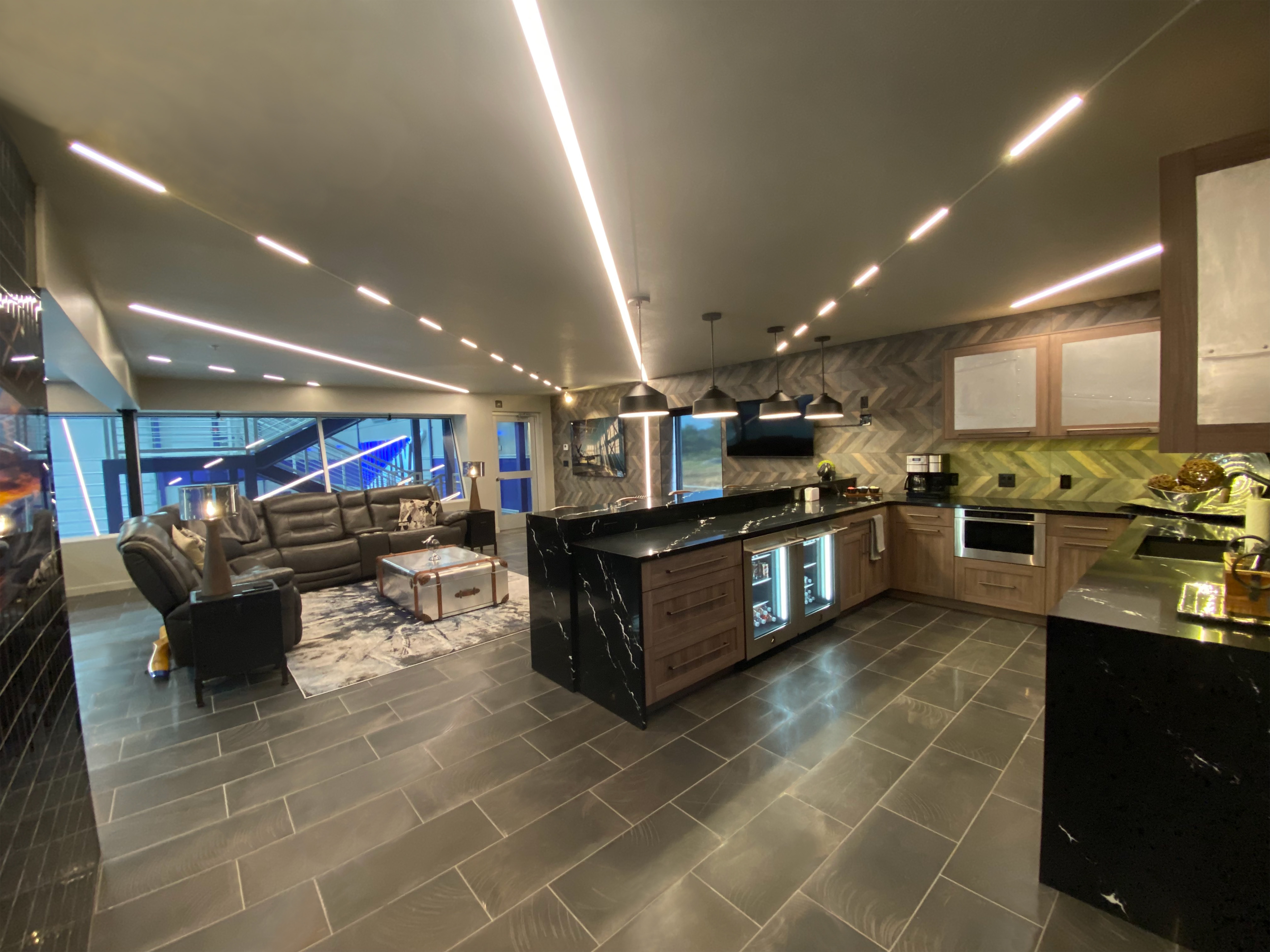 TruLine 1.6A Warm Dim 24VDC, 5/8" Drywall Plaster-In LED System - Click to Enlarge