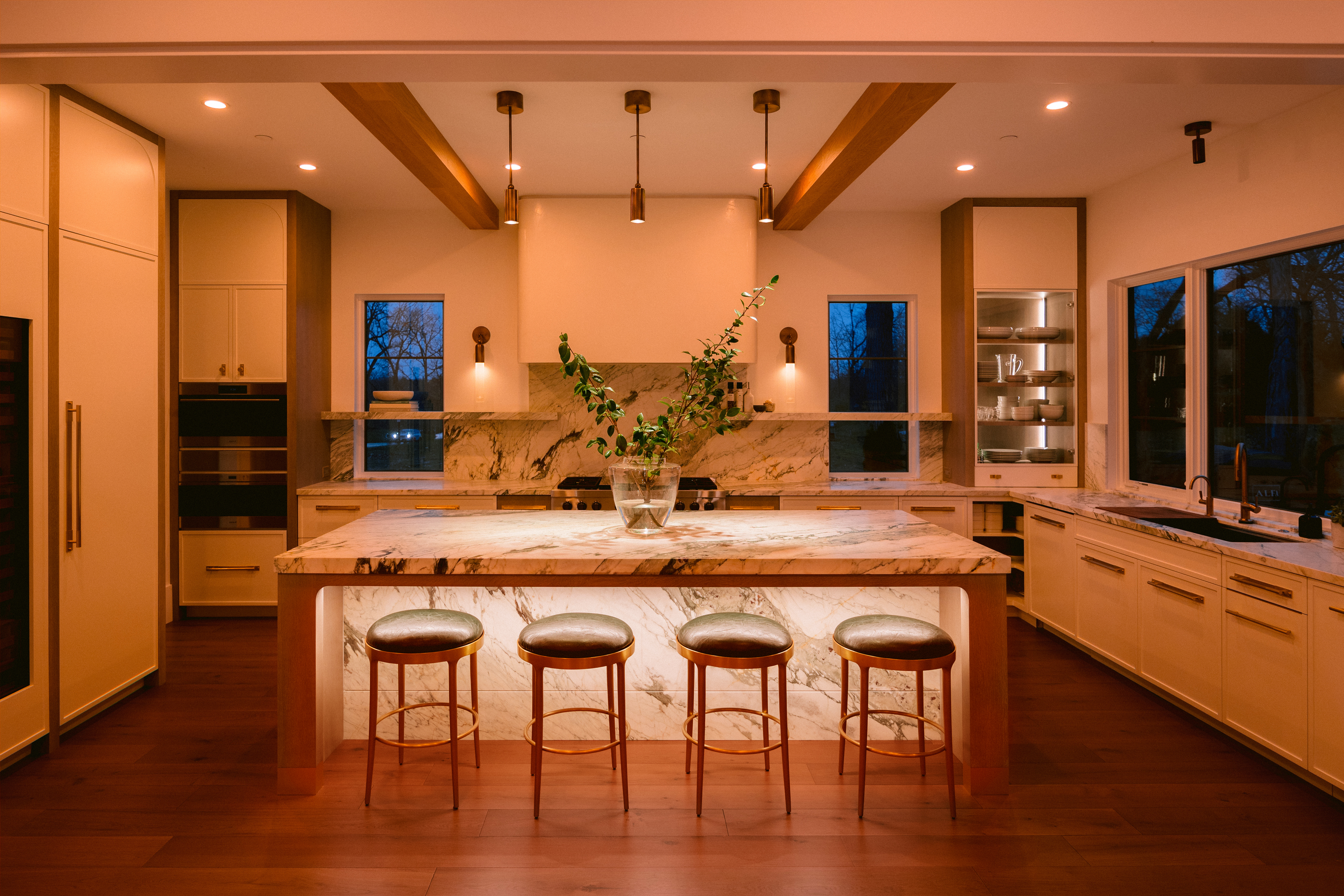 Pure Smart TruColor&trade; RGBTW B11 WI-FI Enabled Smart Lamp