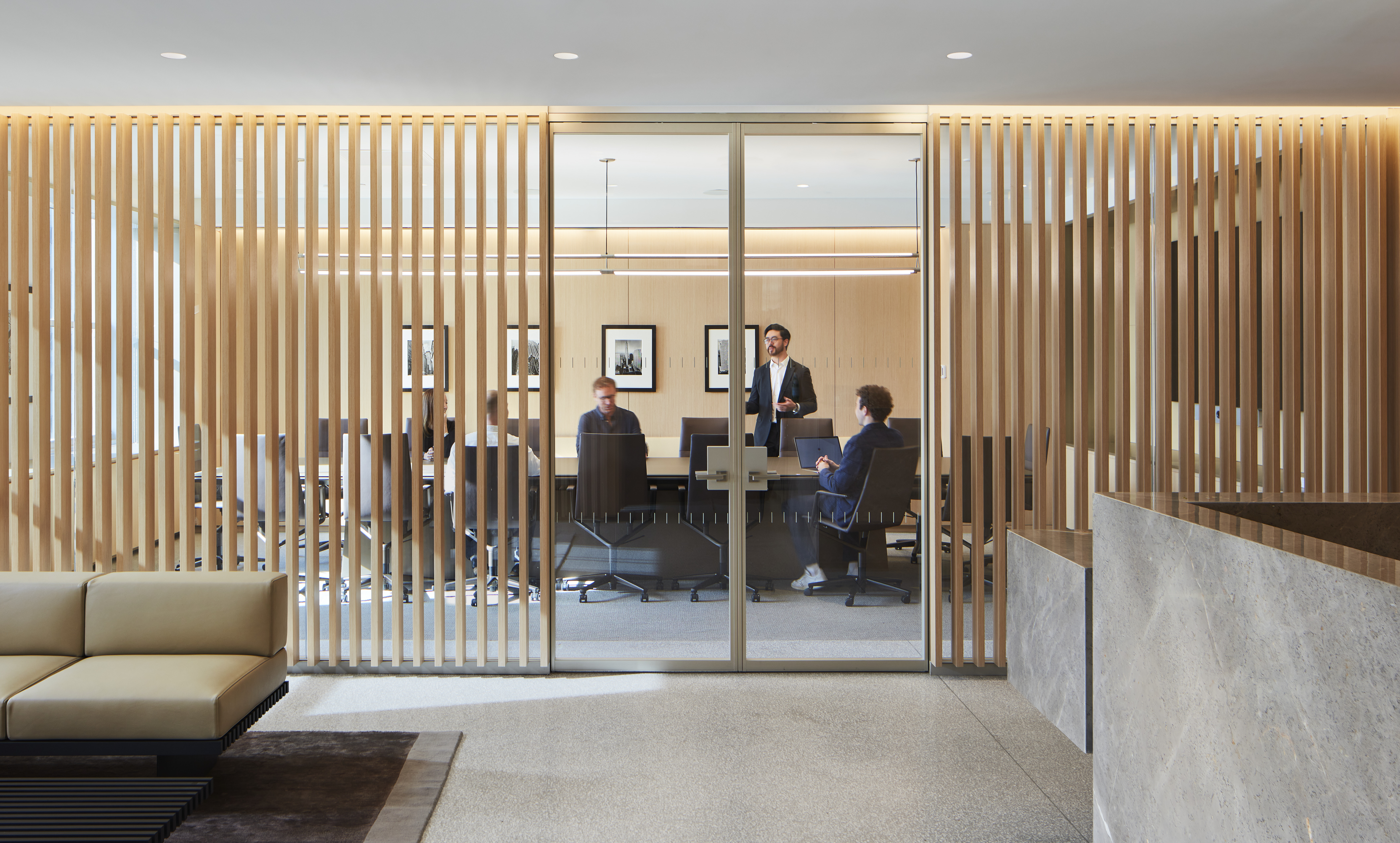 Tri-Pipeline 1 Rotatable Suspension 24VDC Remote Power