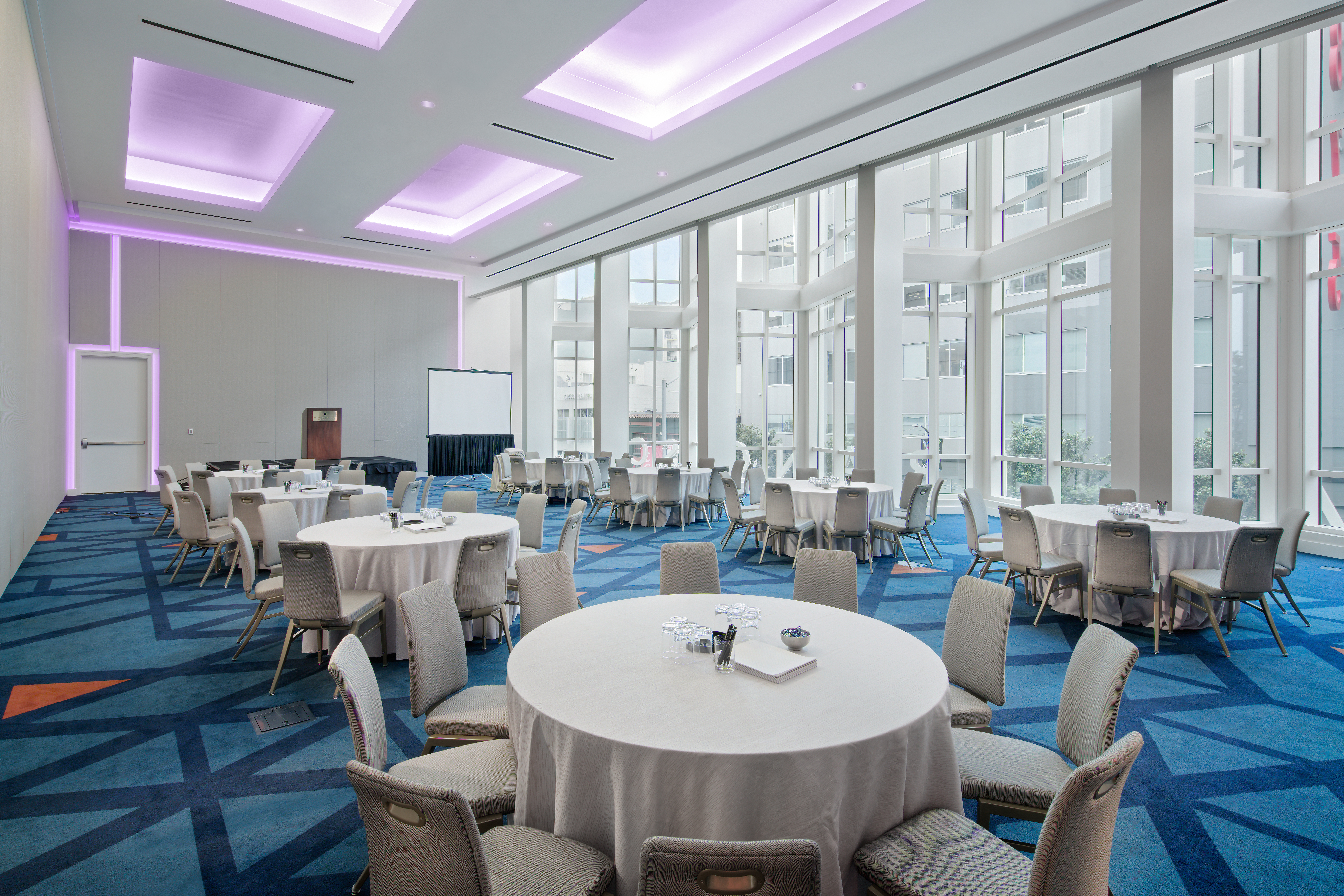 A Seamless Glow From br   Corner to Corner br    span style  color   00aeef  font size  20px  READ MORE  span 