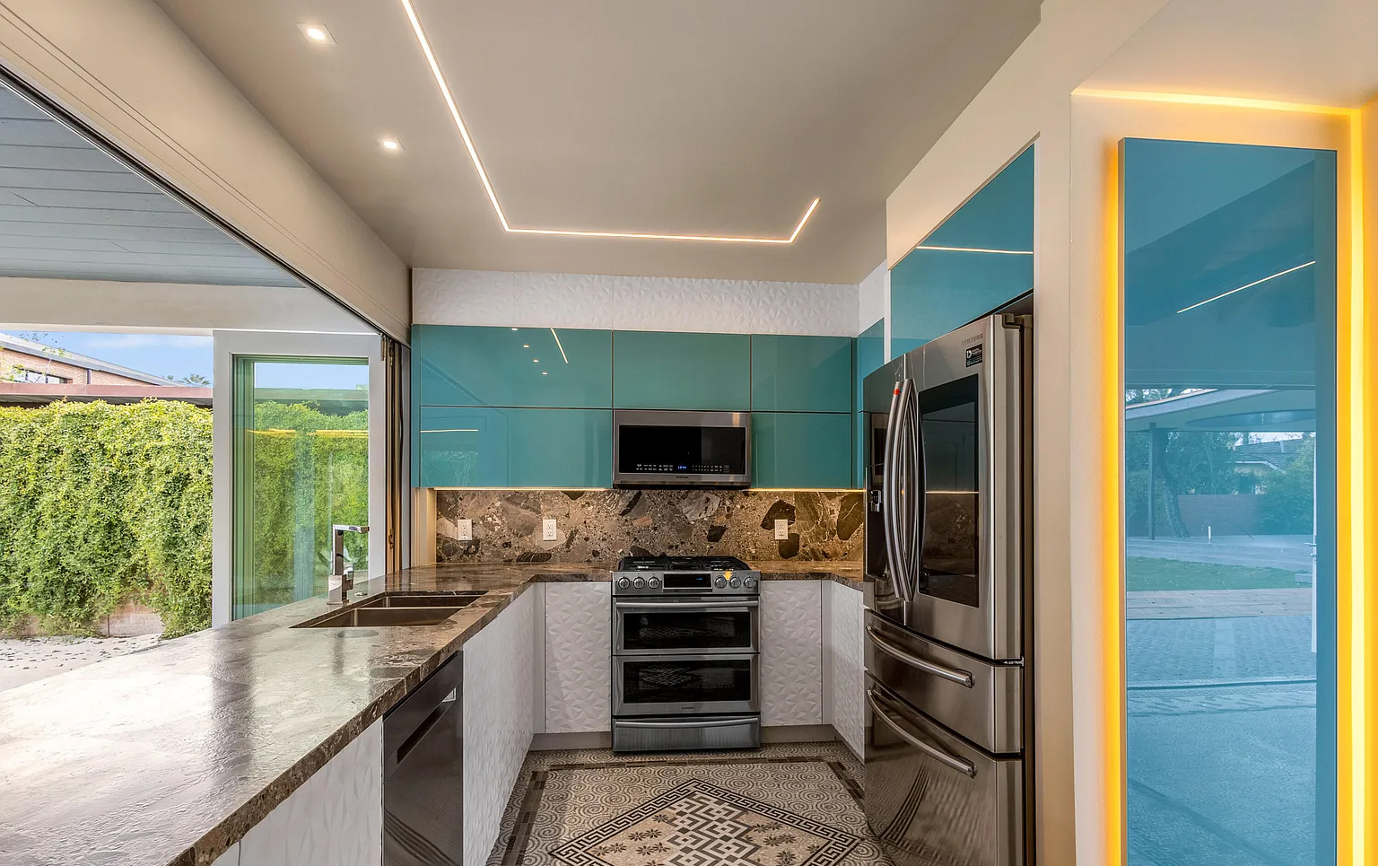 TruLine 1A Tunable White 24VDC, 5/8" Drywall Plaster-In LED System - Click to Enlarge