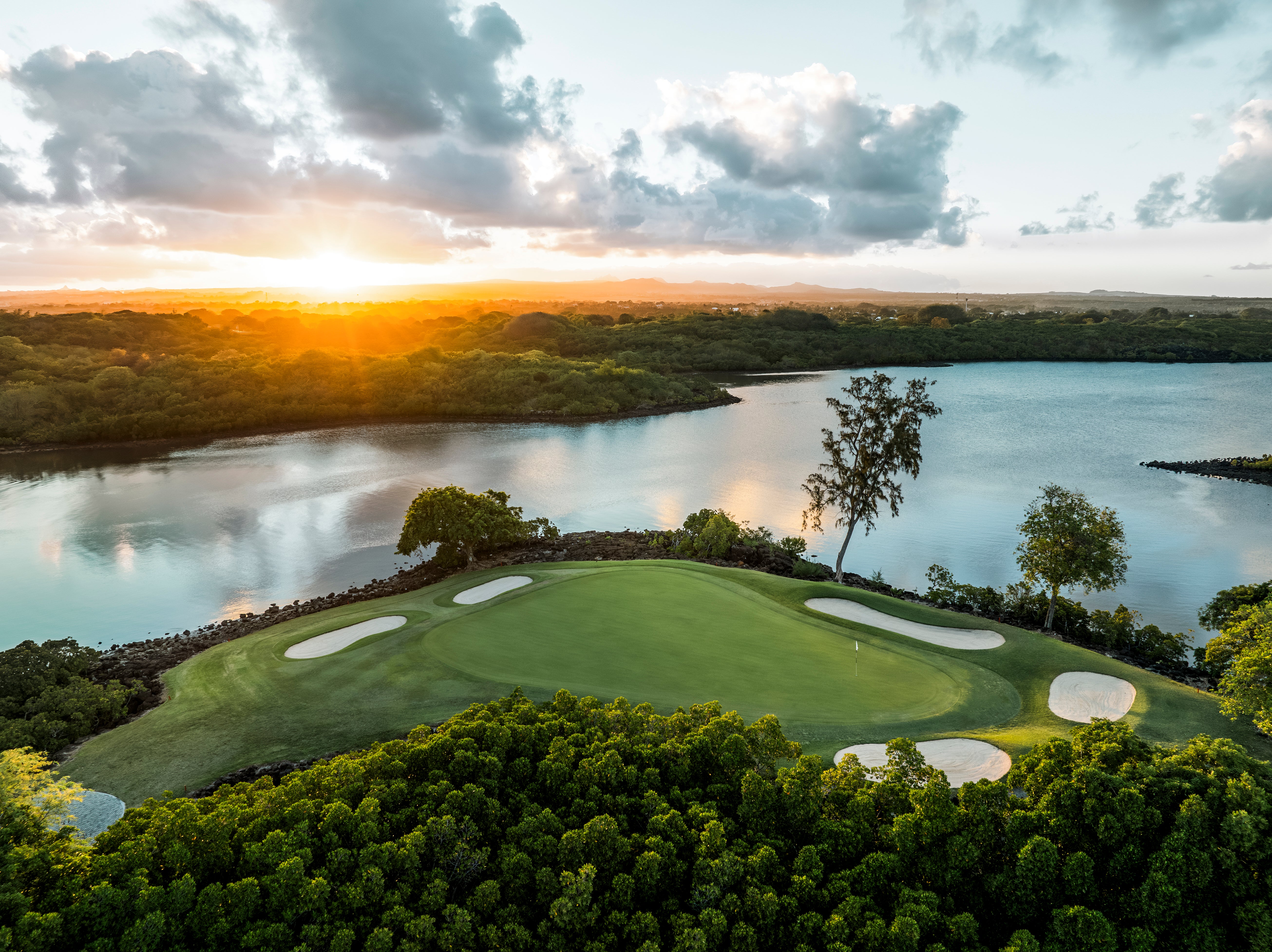 Constance-Belle_Mare_Plage-Golf-JHogg-Golf-Legend-course-17-DJI_0150-Enhanced-NR-HDR-Edit-Edit.jpg