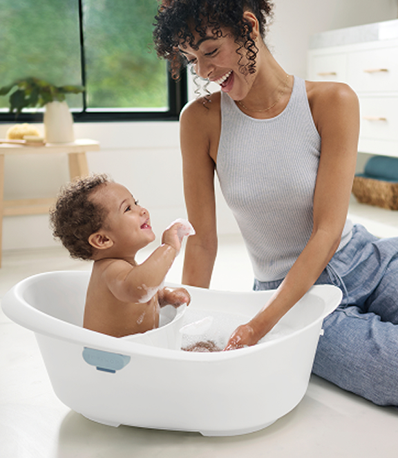 WAVE bath tub