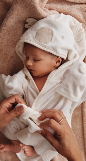 Seasonal Newborn Essentials for New Parents & Gifters
