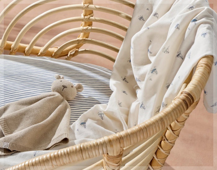 bedding and gifts