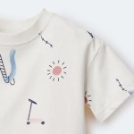 Roomy with a dropped shoulder