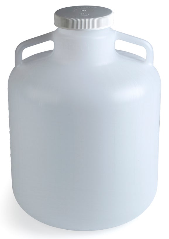 Container, 4 Gallon Polyethylene With Cap