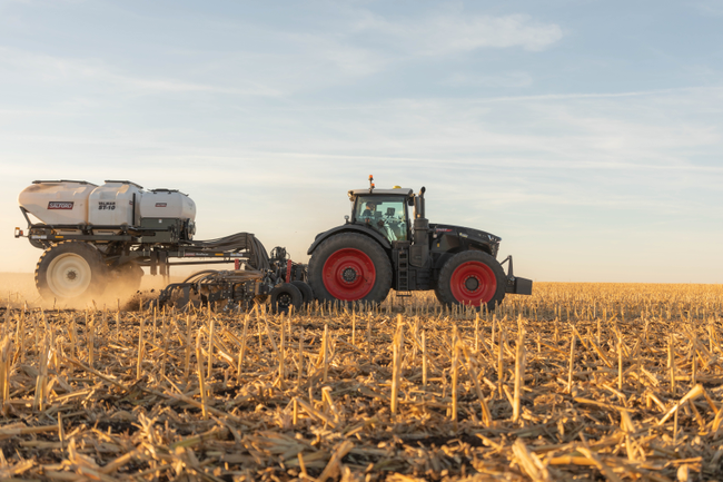 Add real-time monitoring and fertilizer rate control to your dry strip-till system to maximize your program's impact while lowering costs.