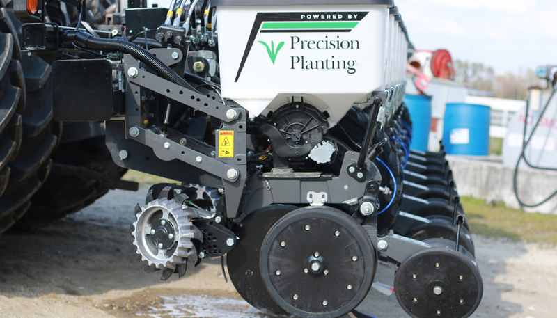 Foto del cuerpo de simbra Precision Planting ready que permite utilizar su barra de herramientas actual, sumandole tecnología sin gastar una fortuna