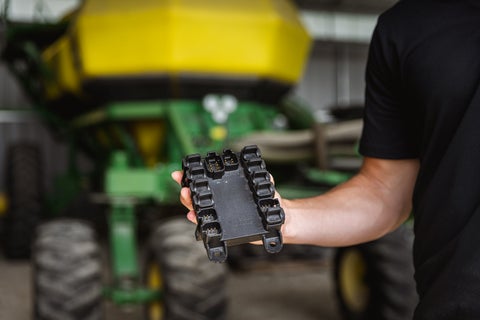 Blockage expansion module used to pair Clarity and the 20|20 together for air seeder and drill visibility.