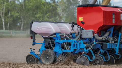Monosem planter equipped with vConnect | Drive for ISOBUS control of vSet and vDrive.