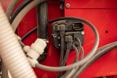 Easily adjust applied rates on the go with RateController from Precision Planting. 