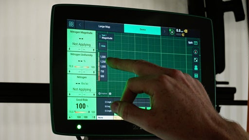 Clarity from Precision Planting displays and maps flow variability and product blockage metrics, row-by-row, on the 20|20 monitor.
