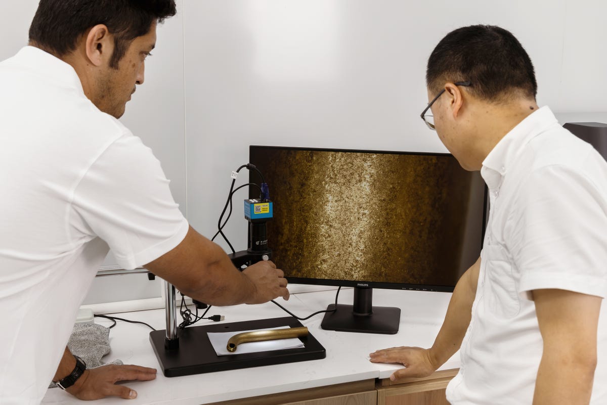 Colour spectral analysis in the in-house testing set-up
