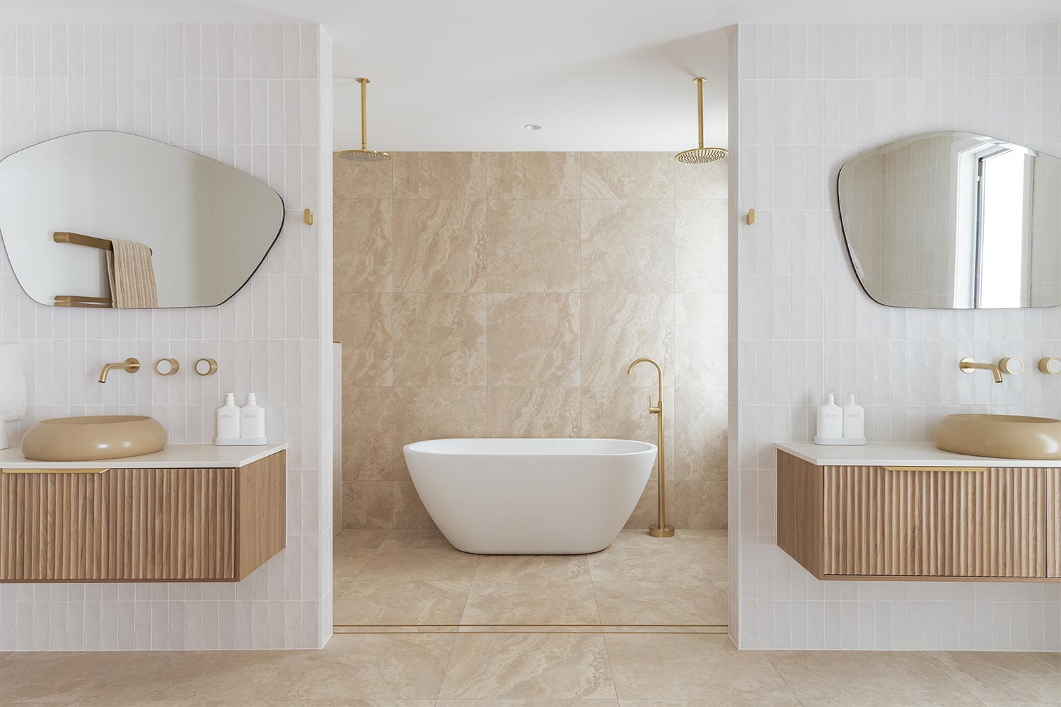 Shower Over Bath: Pros and Cons of a Bathtub Shower Combo
