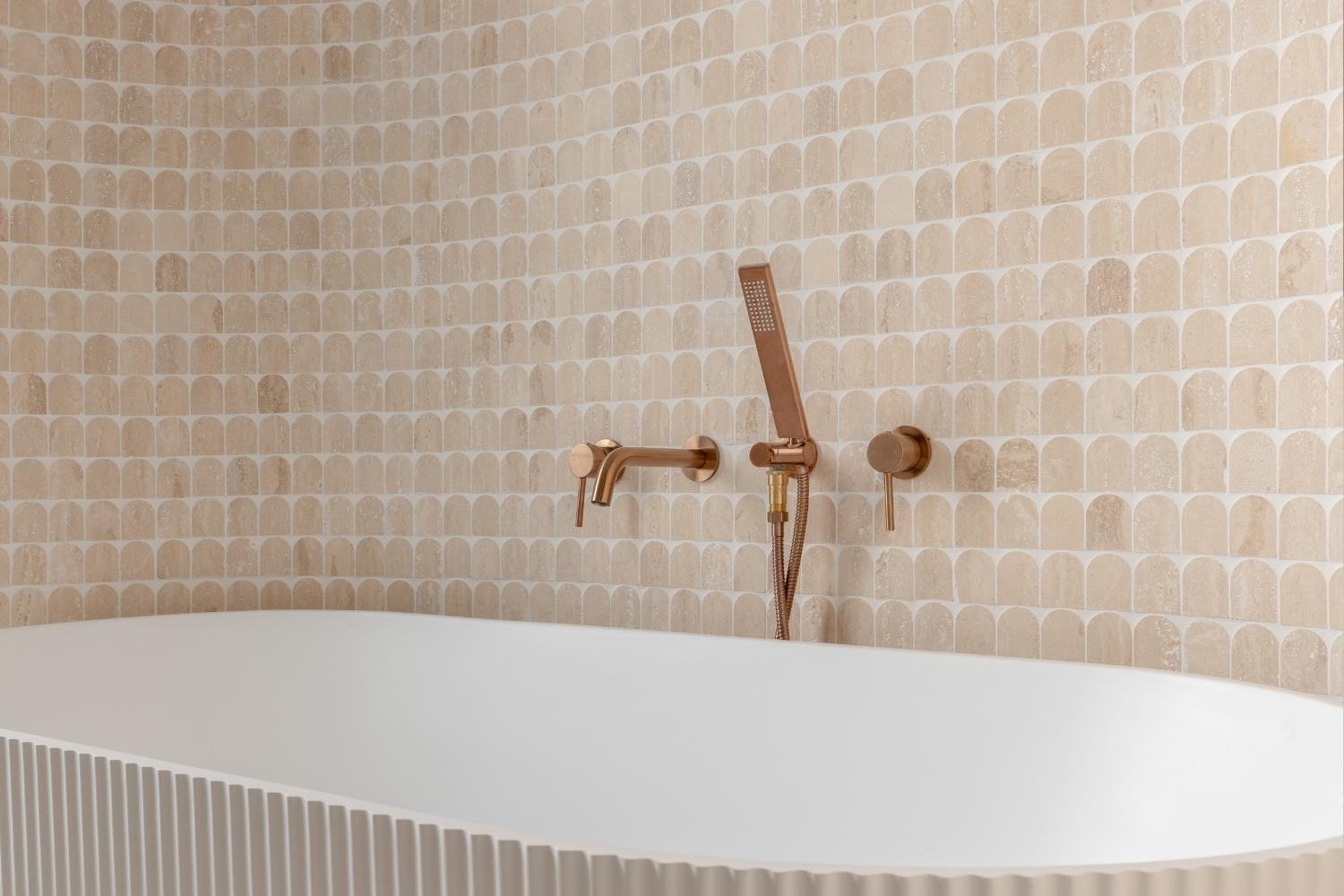 A Guide to Choosing Coloured Tapware