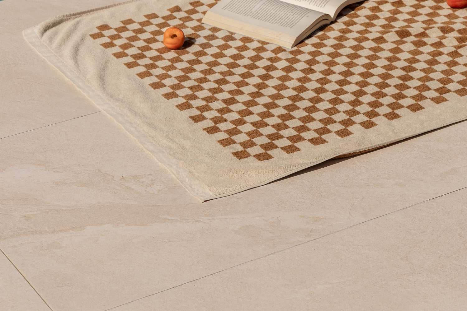 How to Choose the Best Outdoor Tiles for Your Space