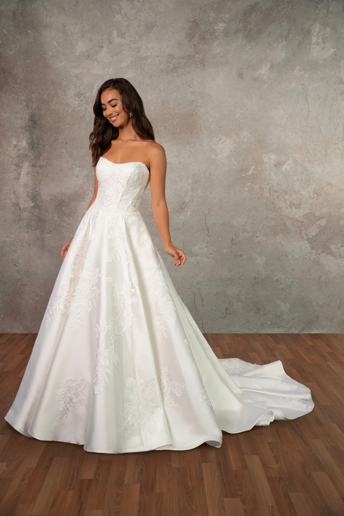 Essense of Australia bridal gown, style D4407