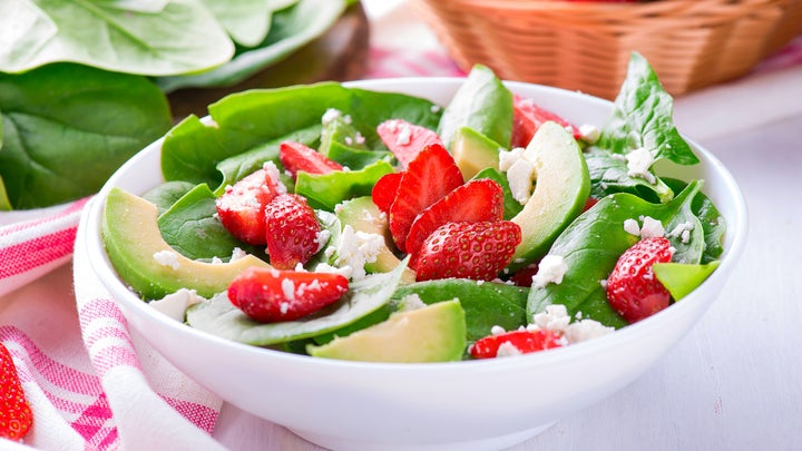 avocado and strawberry salad