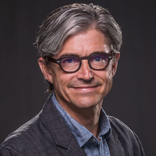 Corporate headshot of Aaron Henry