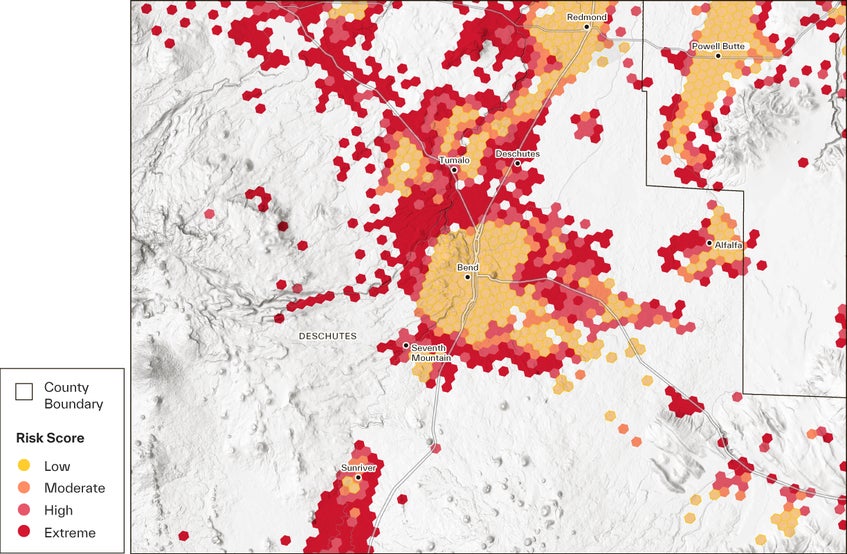 map of residential properties and their wildfire risk score in the Bend, Oregon Metropolitan Area