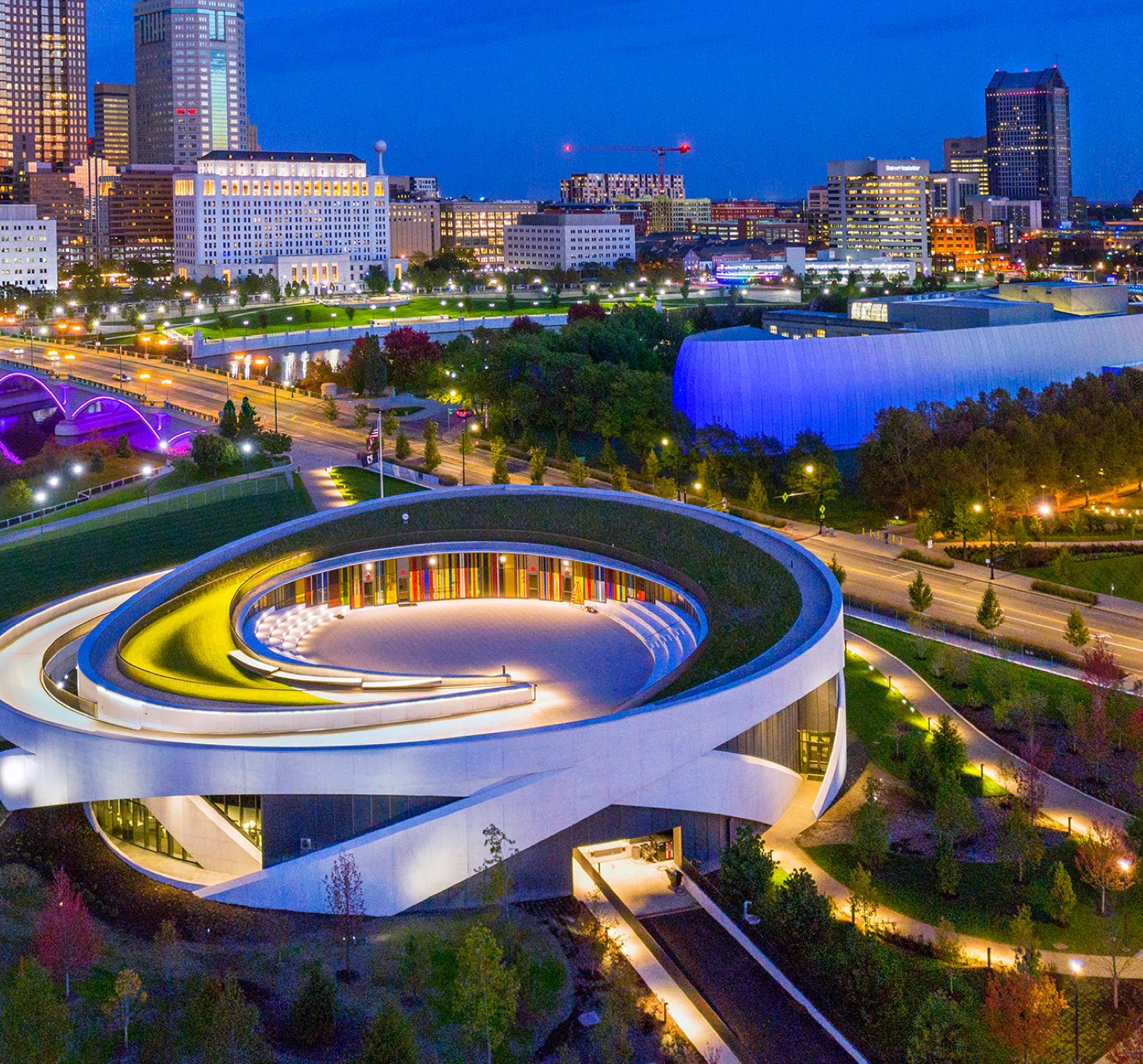 Columbus at night with Veterans Memorial and Cosi lit up