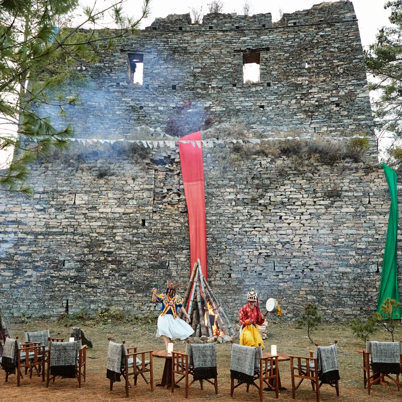 Step back in time as you dine in the shadow of the Chubjaka ruins