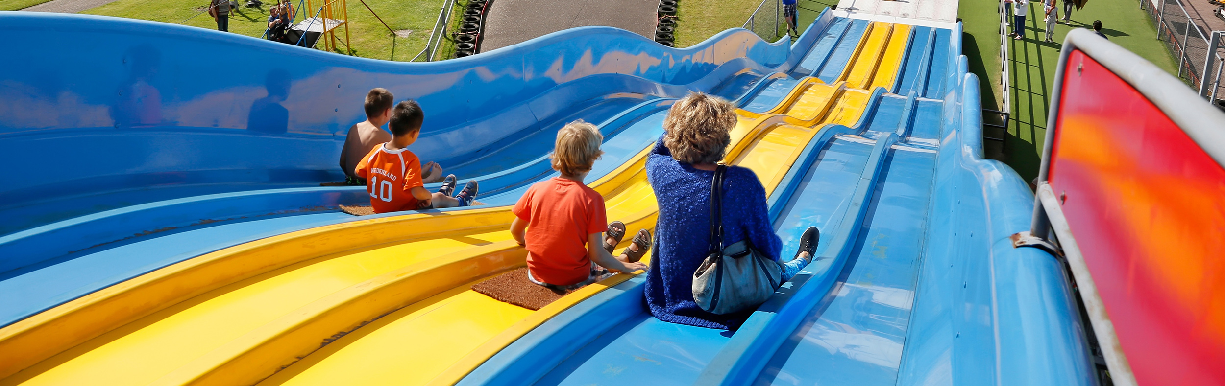 Play paradise for children