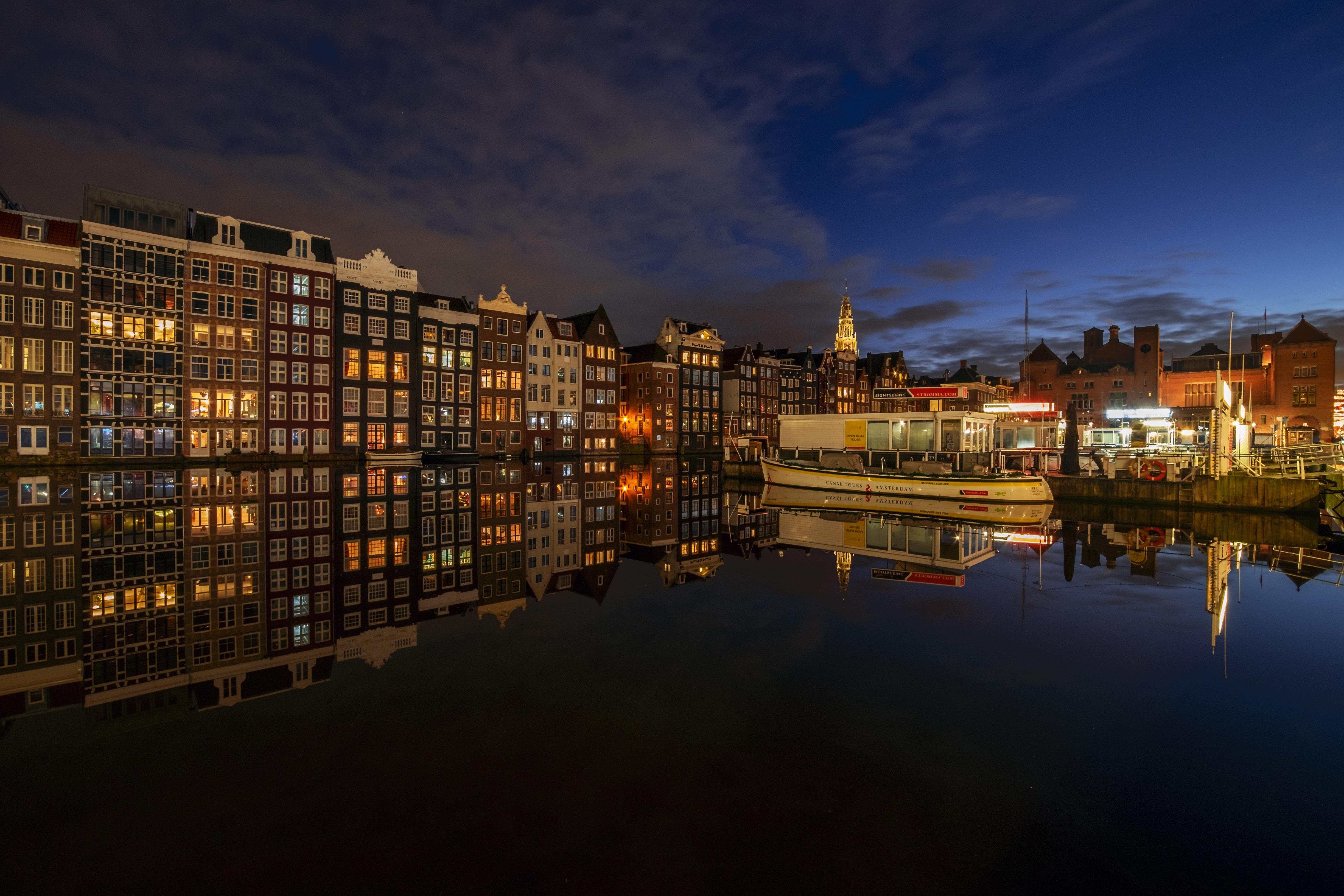 Amsterdam by night