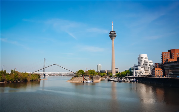 Uitgaan in de Medienhafen