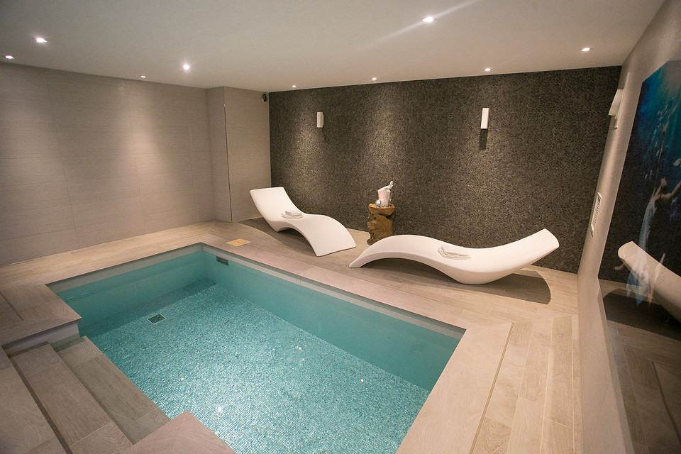 Zwembad suite hotel Akersloot