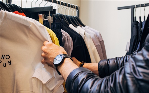 Alexandrium Shopping Center