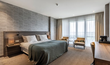 Comfort room with balcony Comfort room with balcony