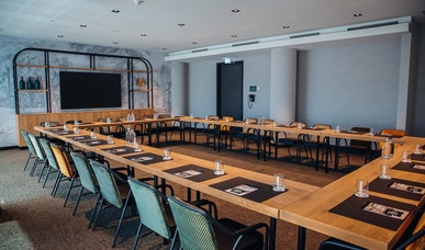 Meetings & Events Meetings & Events