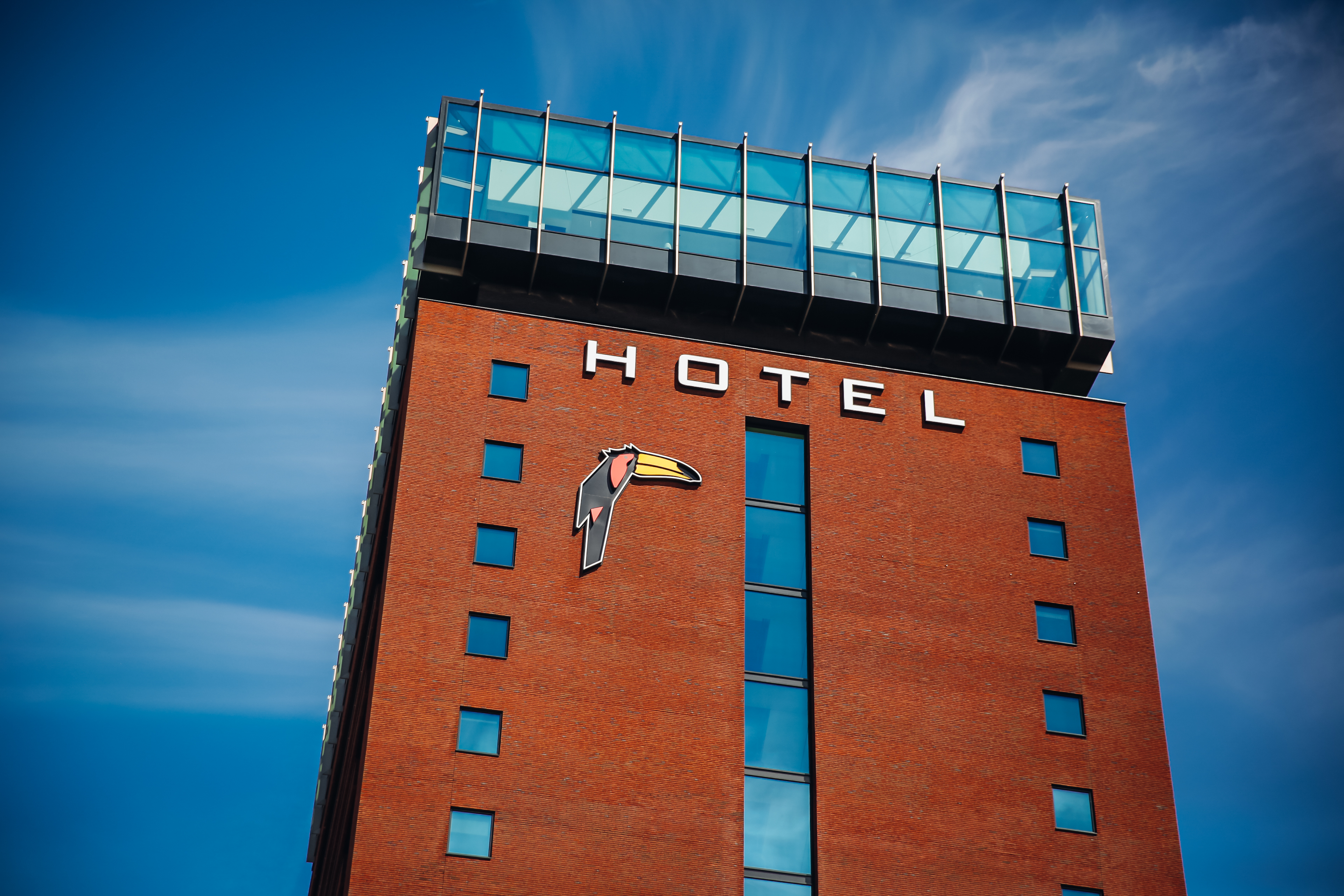 CO₂-neutral new hotels