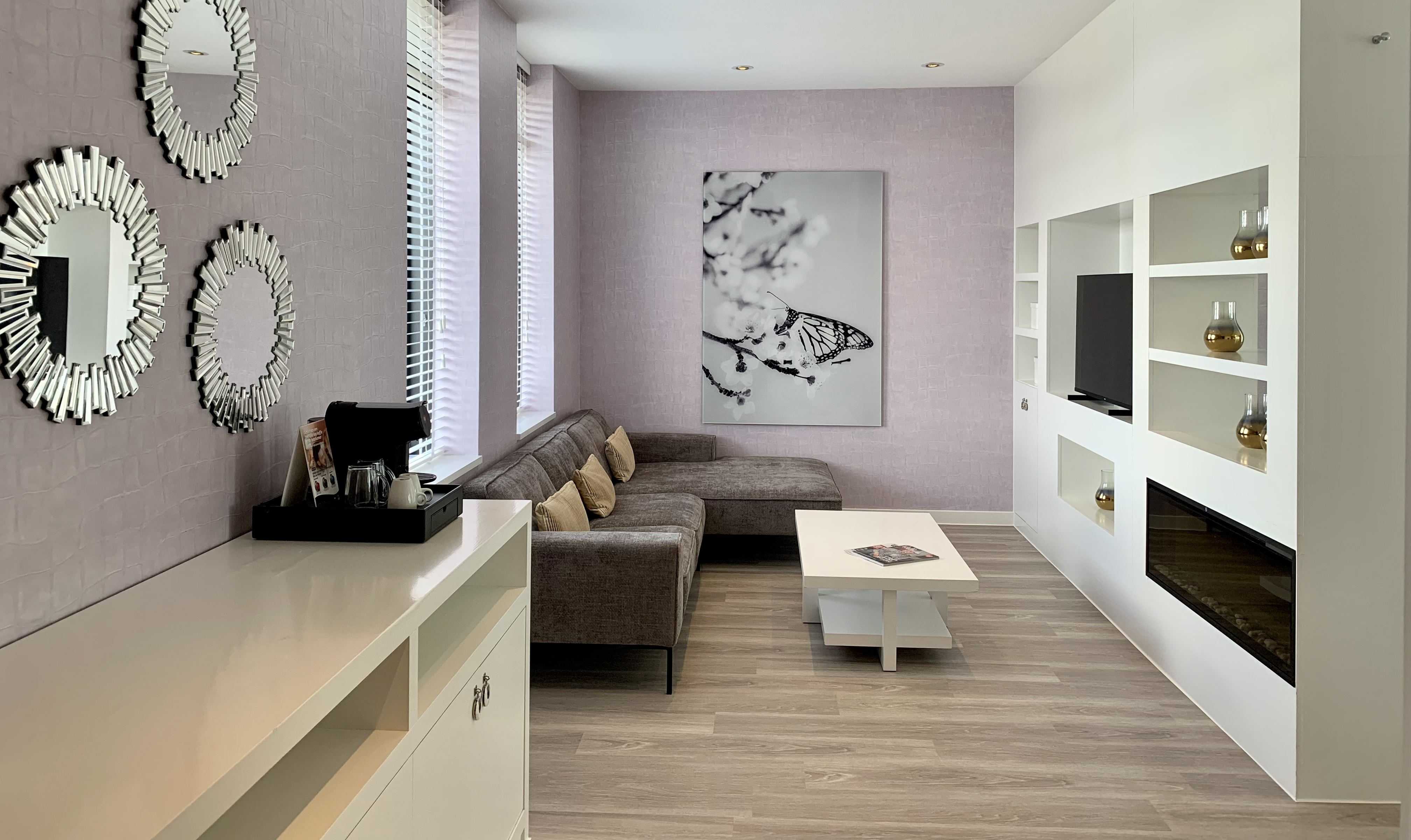 Wellness White Suite