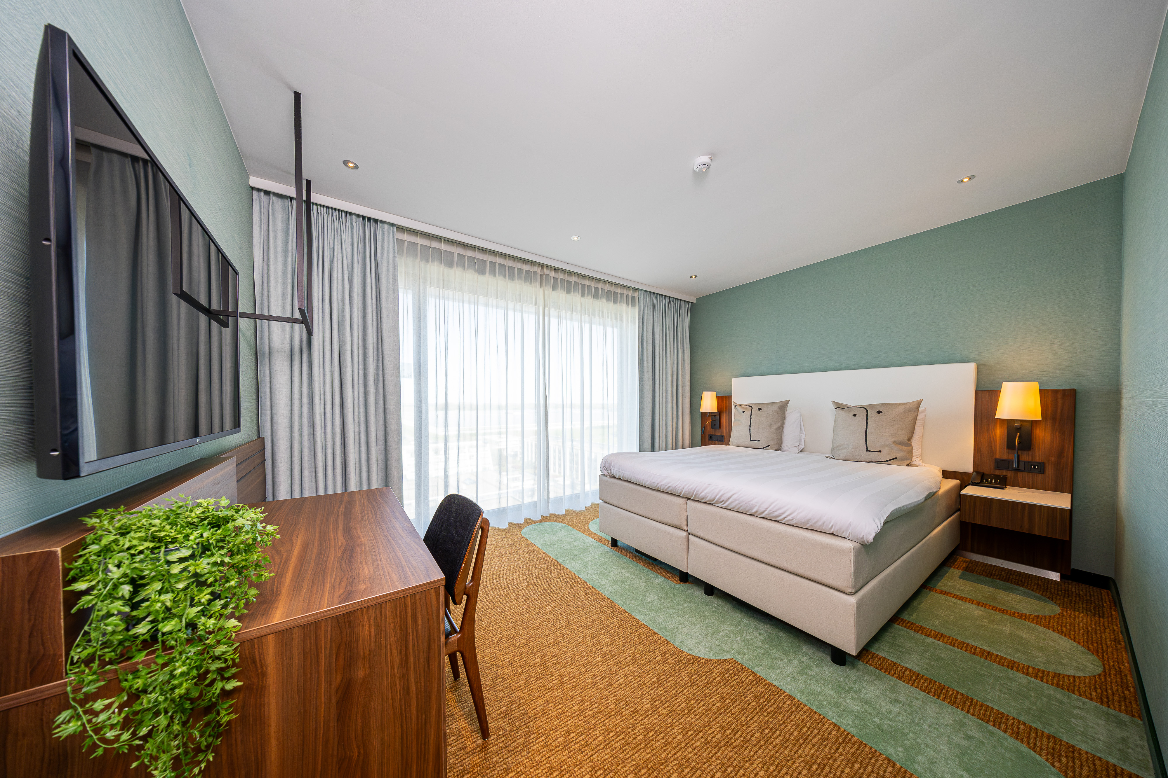 Spend the night in luxury and comfort