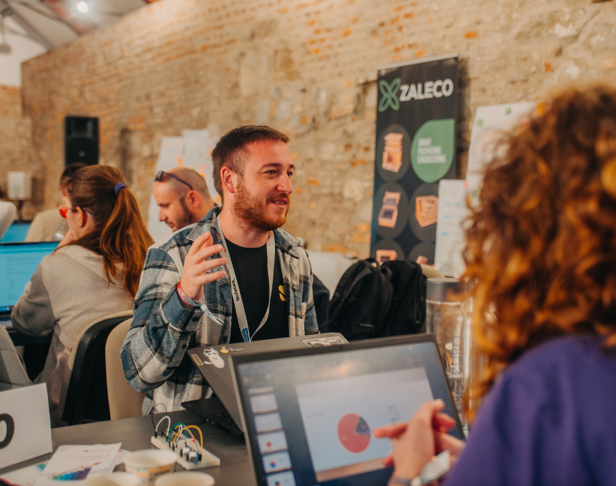 startup-weekend2-grid (885 x 698 px)