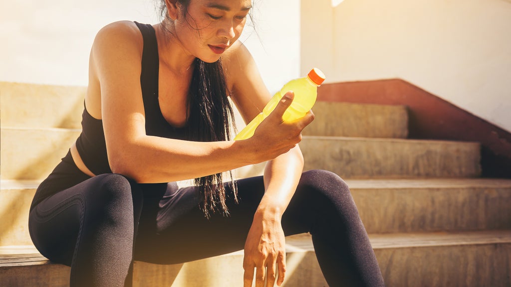 athlete drinking hydration beverage