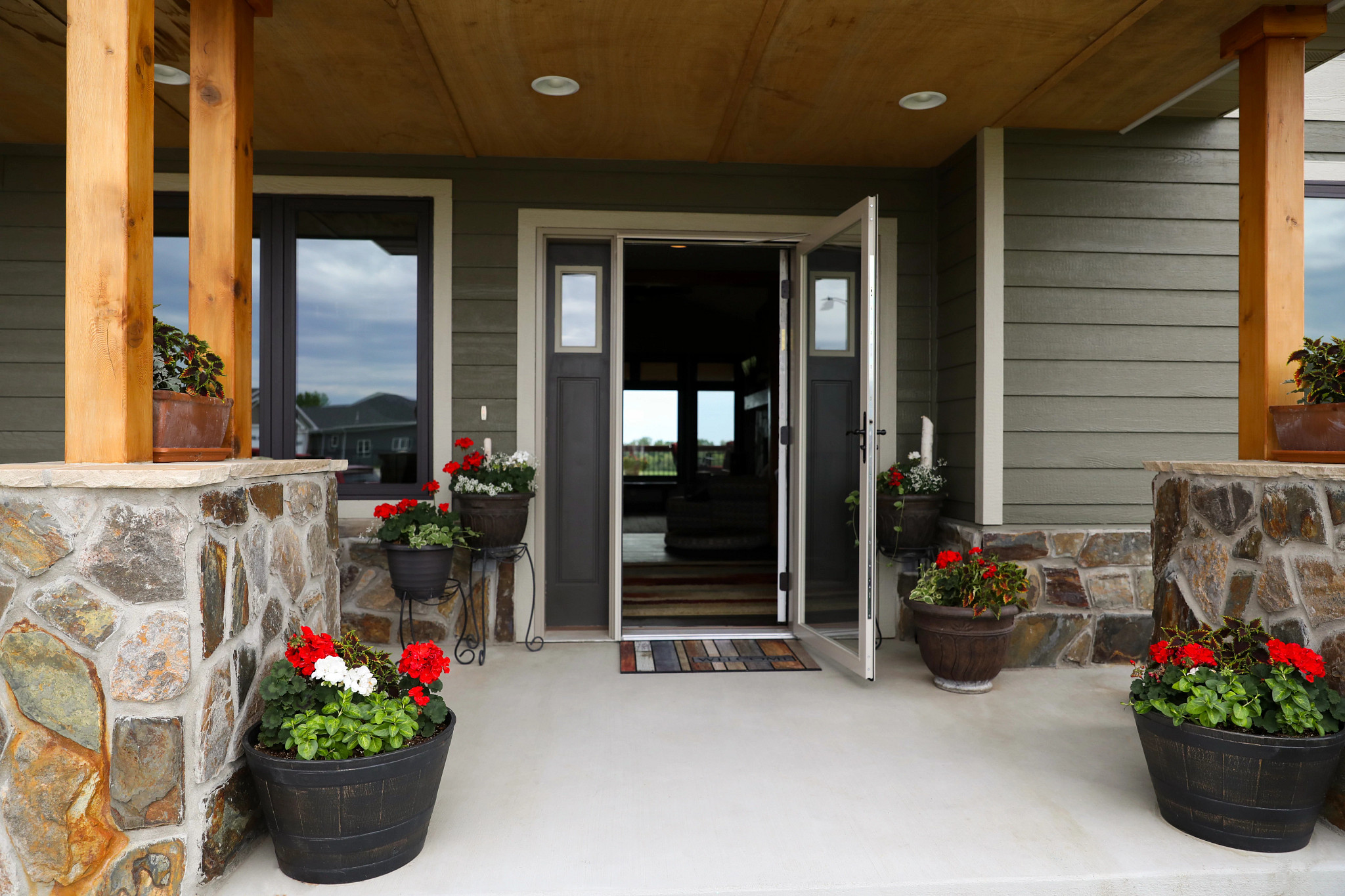 Larson Platinum Collection Storm Doors with Secure Glass