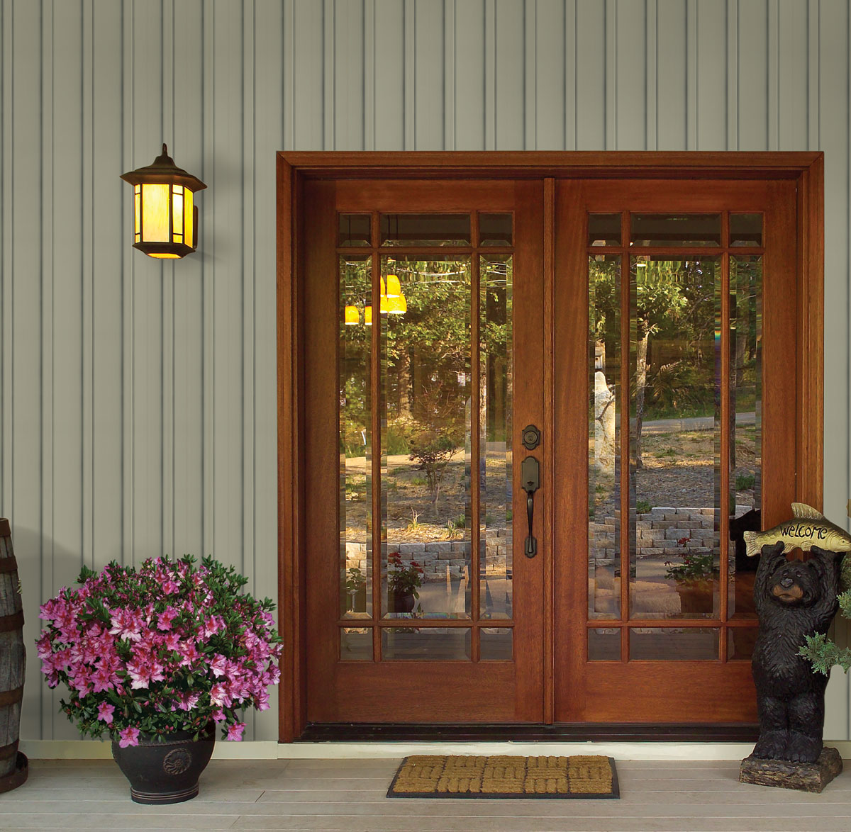 Window World Board & Batten-MS Vinyl Siding