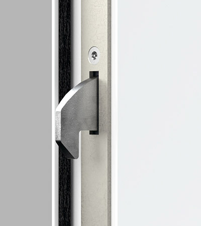 Features - Multi-point Locking System